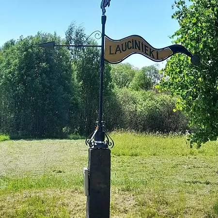 Apartman Laucinieki *